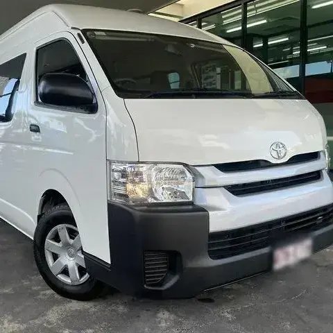 2016-2021 Fairly Used Hiace High Roof Diesel 2.5L 15 Seats Manual Bus LHD/RHD New Condition 4x2 Drive Wheel Electric Left Fence